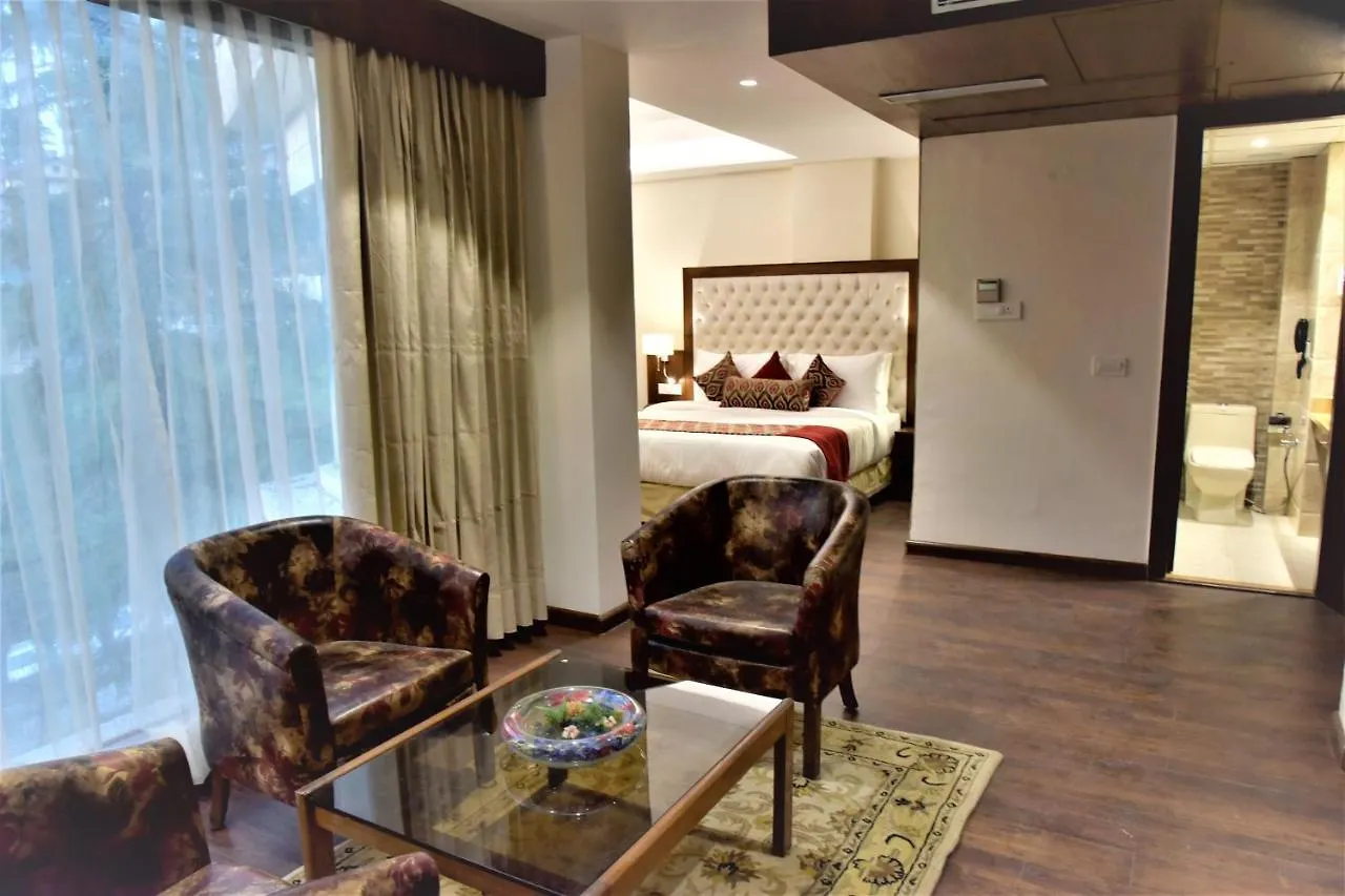 Royale Retreat Hotel & Spa Near Mall Road Shimla